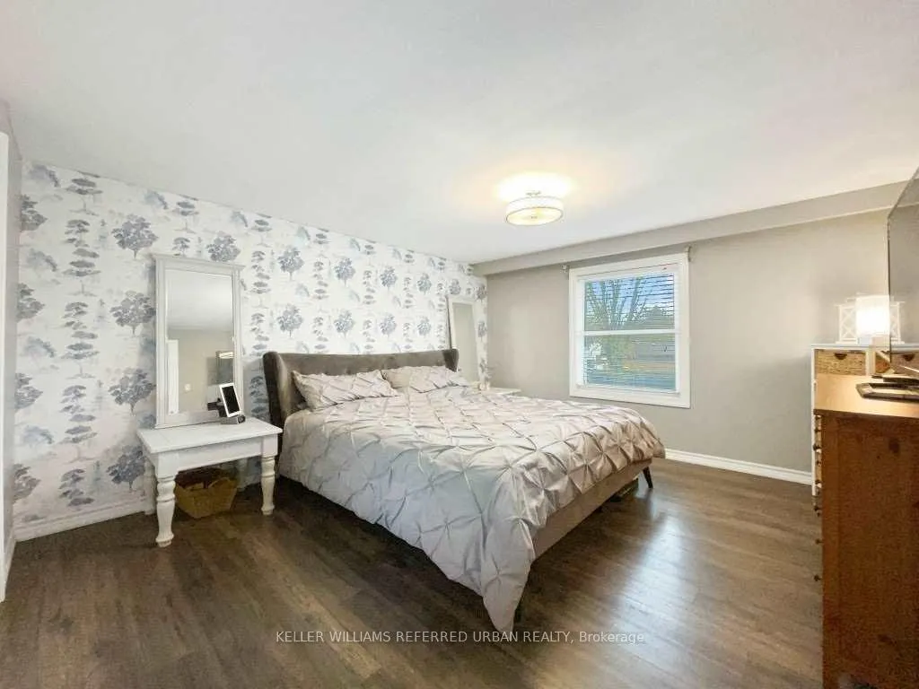 Photo 17 of 406 Lupin Drive, Whitby, Downtown Whitby — HOMEH