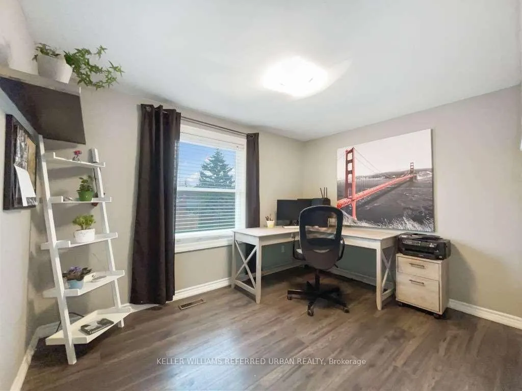Photo 21 of 406 Lupin Drive, Whitby, Downtown Whitby — HOMEH