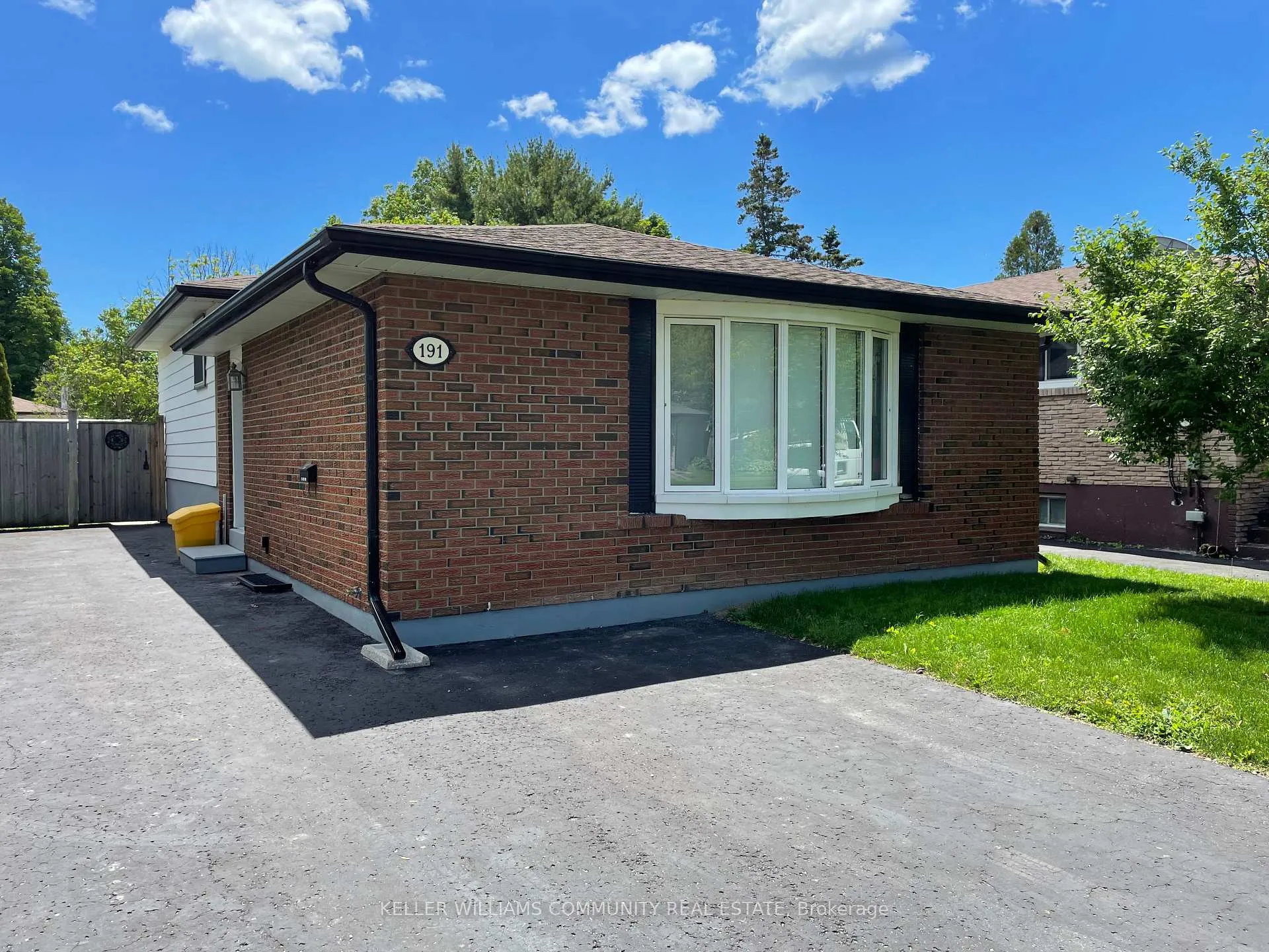 Photo 1 of Unit Lower, 191 Quetico Court, Oshawa, Lakeview — HOMEH