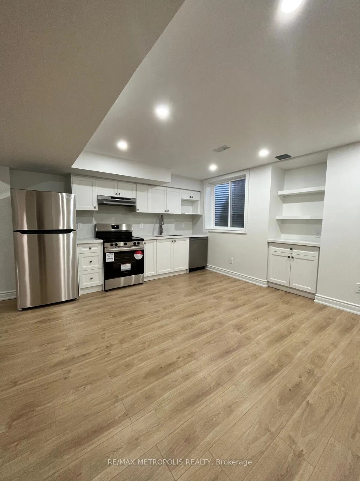 Photo 2 of Unit BSMT, 2489 Bridle Road, Oshawa, Windfields — HOMEH
