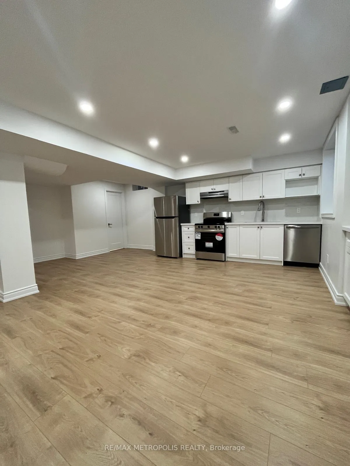 Photo 4 of Unit BSMT, 2489 Bridle Road, Oshawa, Windfields — HOMEH