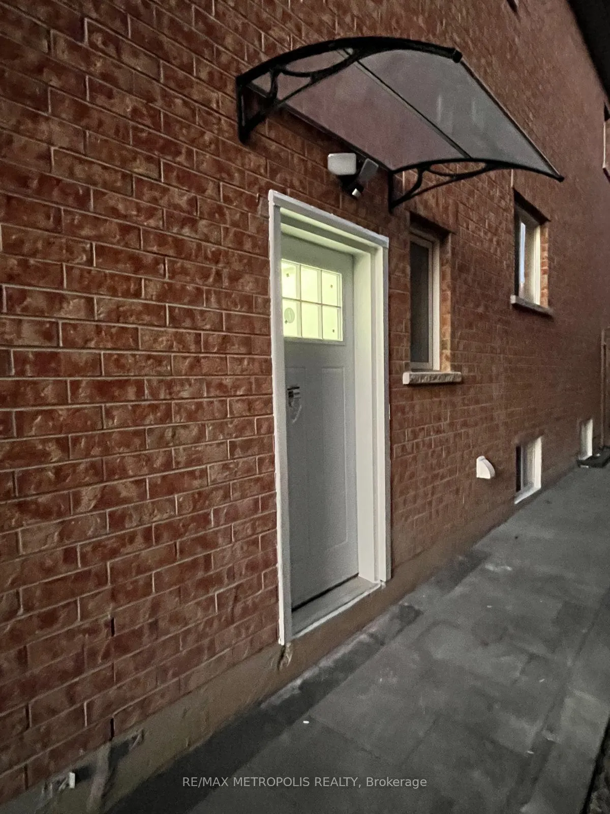 Photo 13 of Unit BSMT, 2489 Bridle Road, Oshawa, Windfields — HOMEH