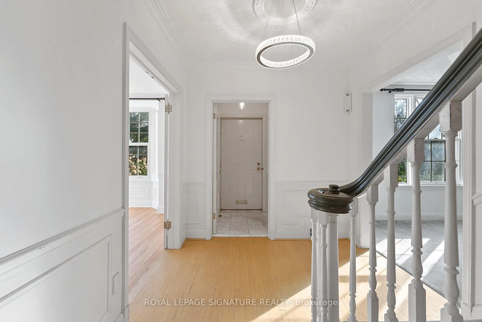 Photo 6 of 56 Mason Boulevard, Toronto, Bedford Park-Nortown — HOMEH