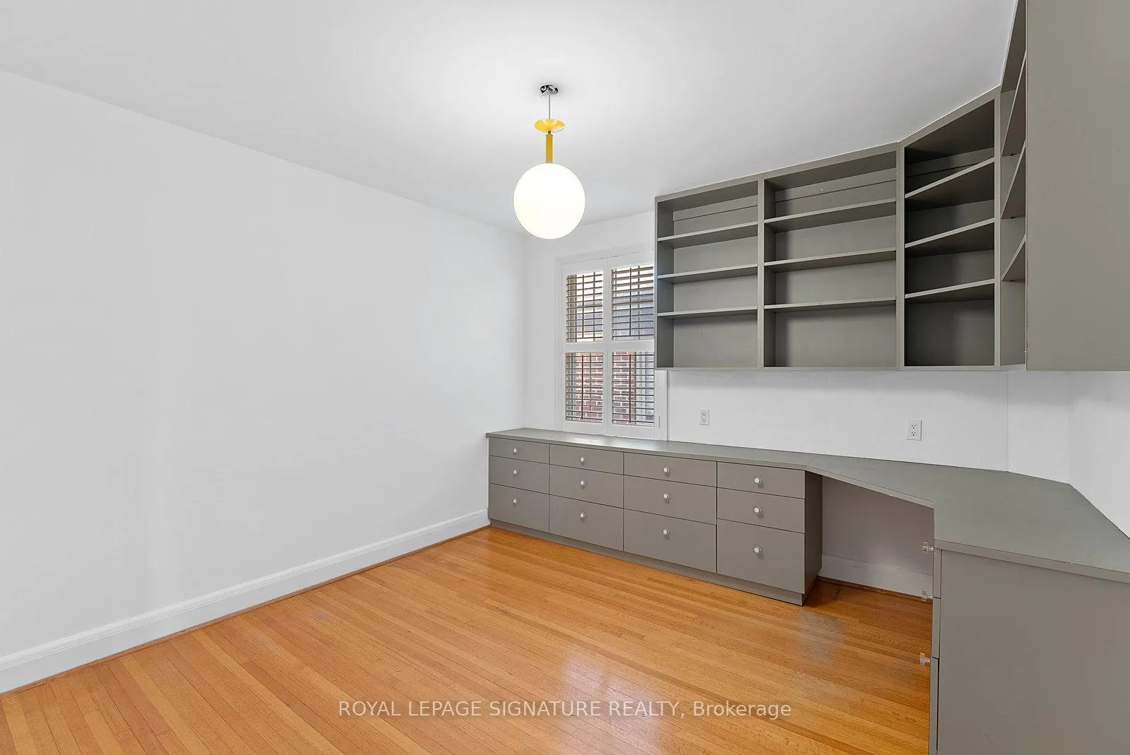 Photo 44 of 56 Mason Boulevard, Toronto, Bedford Park-Nortown — HOMEH