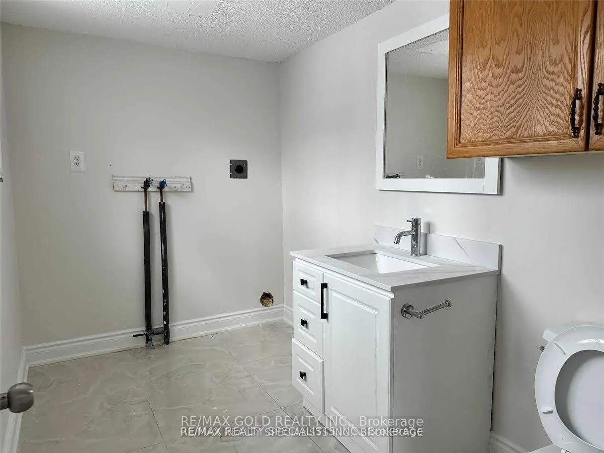 Photo 6 of 15958 Airport Road, Caledon, Caledon East — HOMEH