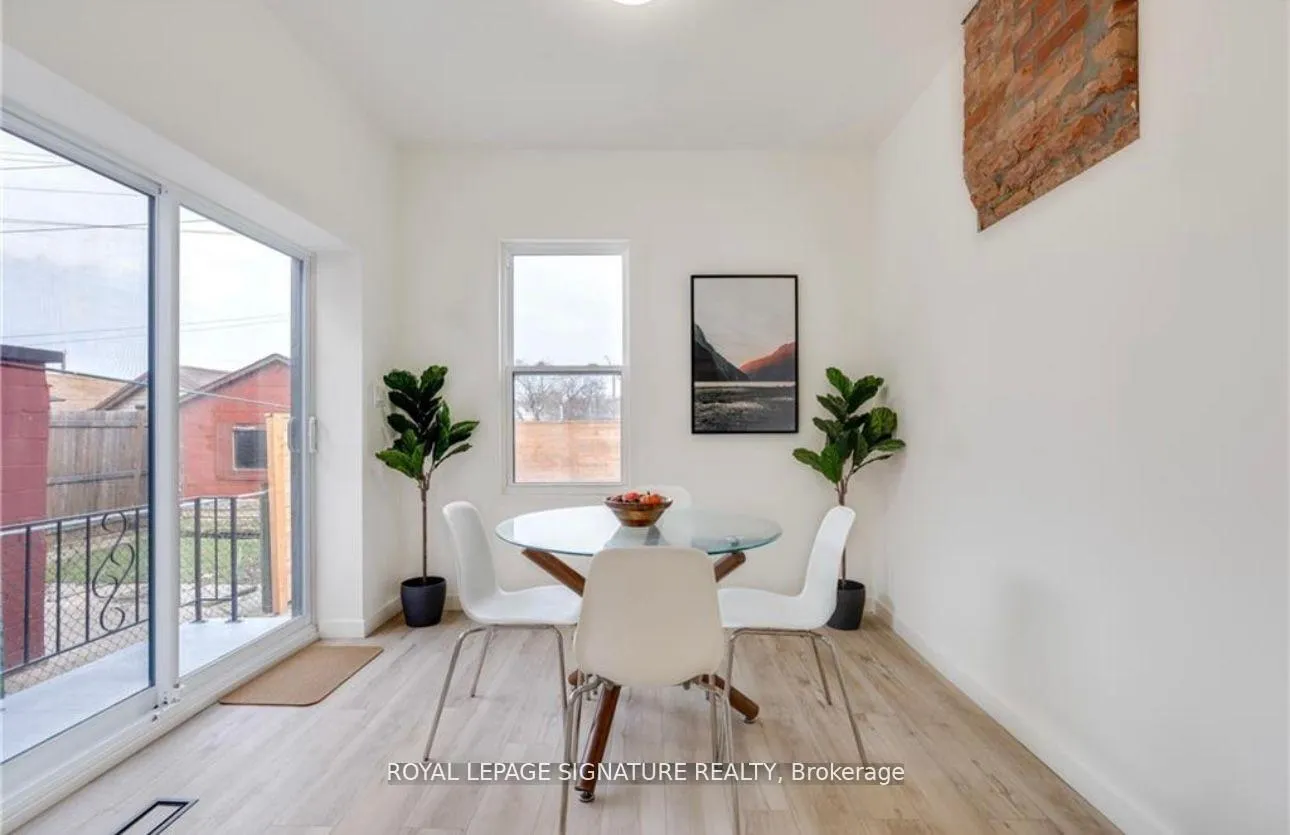 Photo 5 of 40 Fullerton Avenue, Hamilton, Gibson — HOMEH