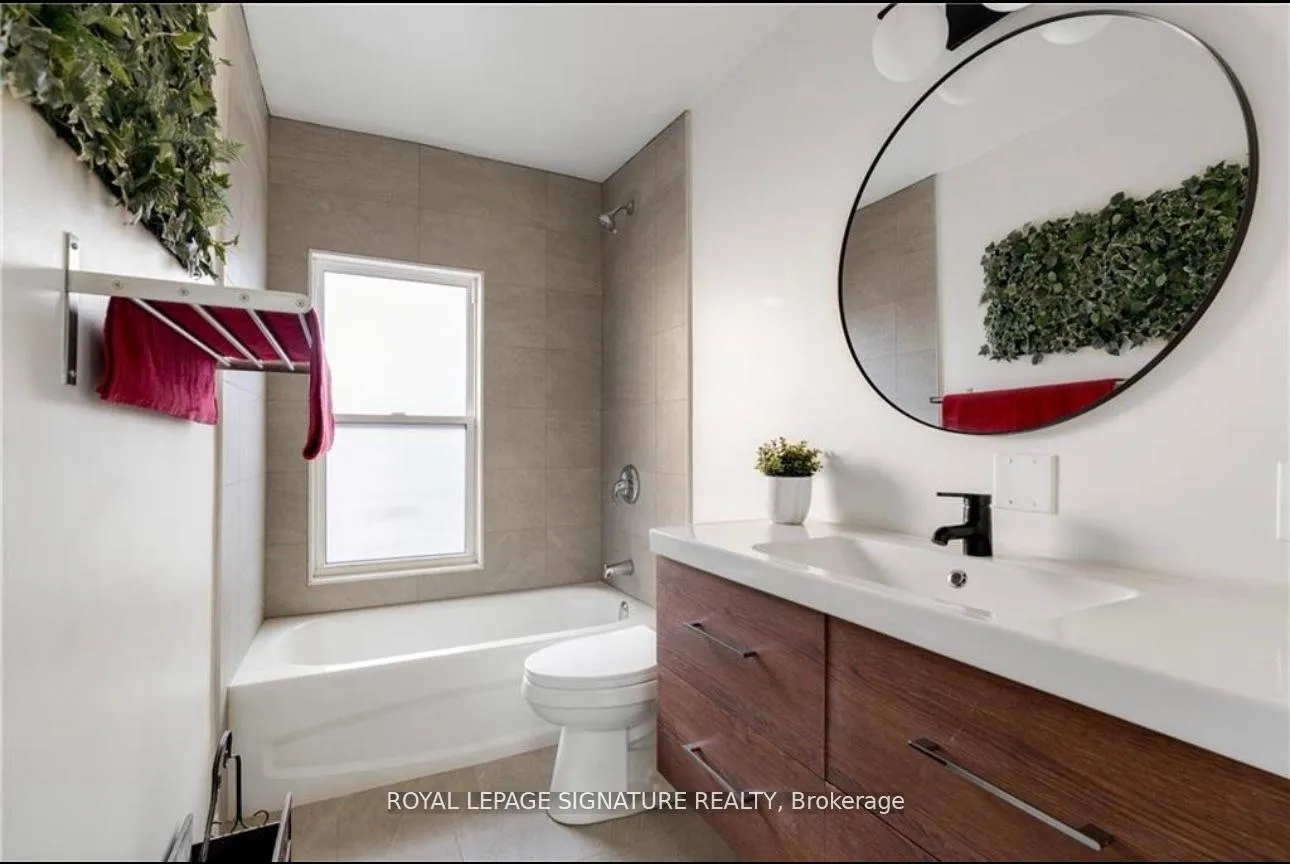 Photo 13 of 40 Fullerton Avenue, Hamilton, Gibson — HOMEH