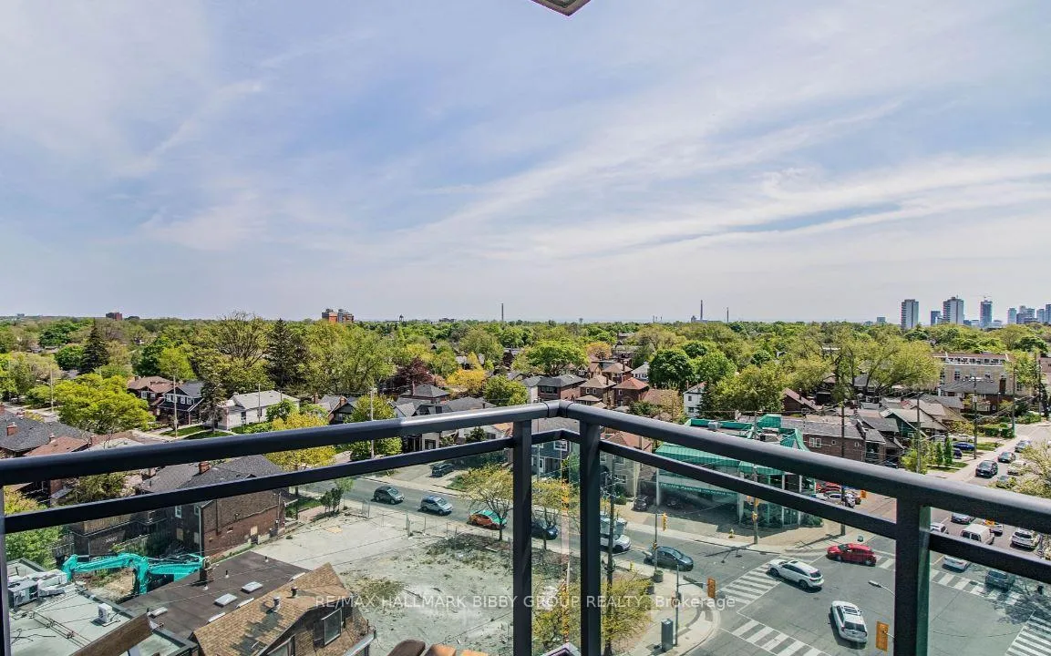 Photo 5 of Unit 903, 1048 Broadview Avenue, Toronto, Broadview North — HOMEH