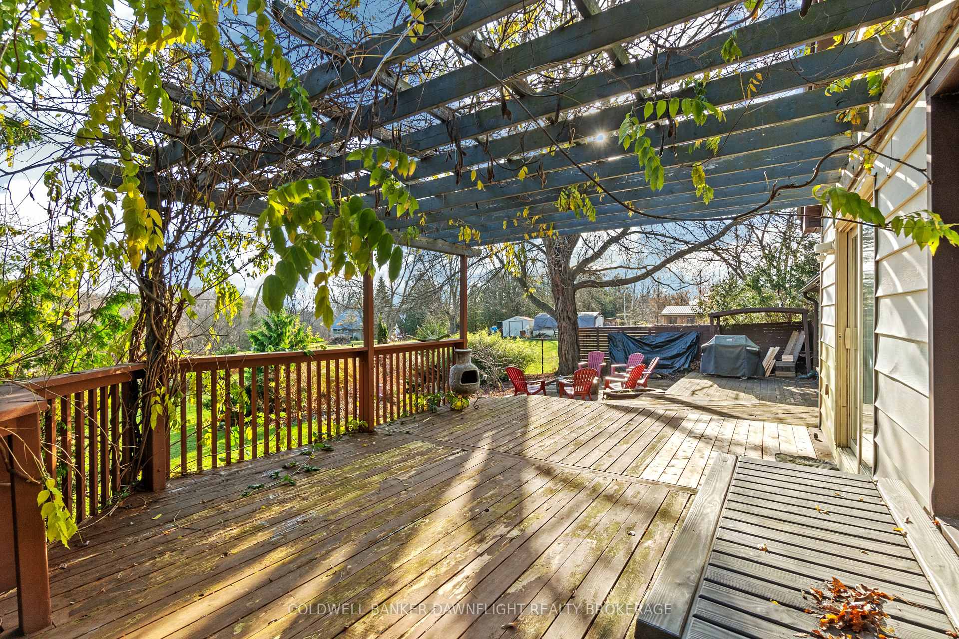 Photo 35 of 245 Dufferin Street, Central Elgin, Belmont — HOMEH