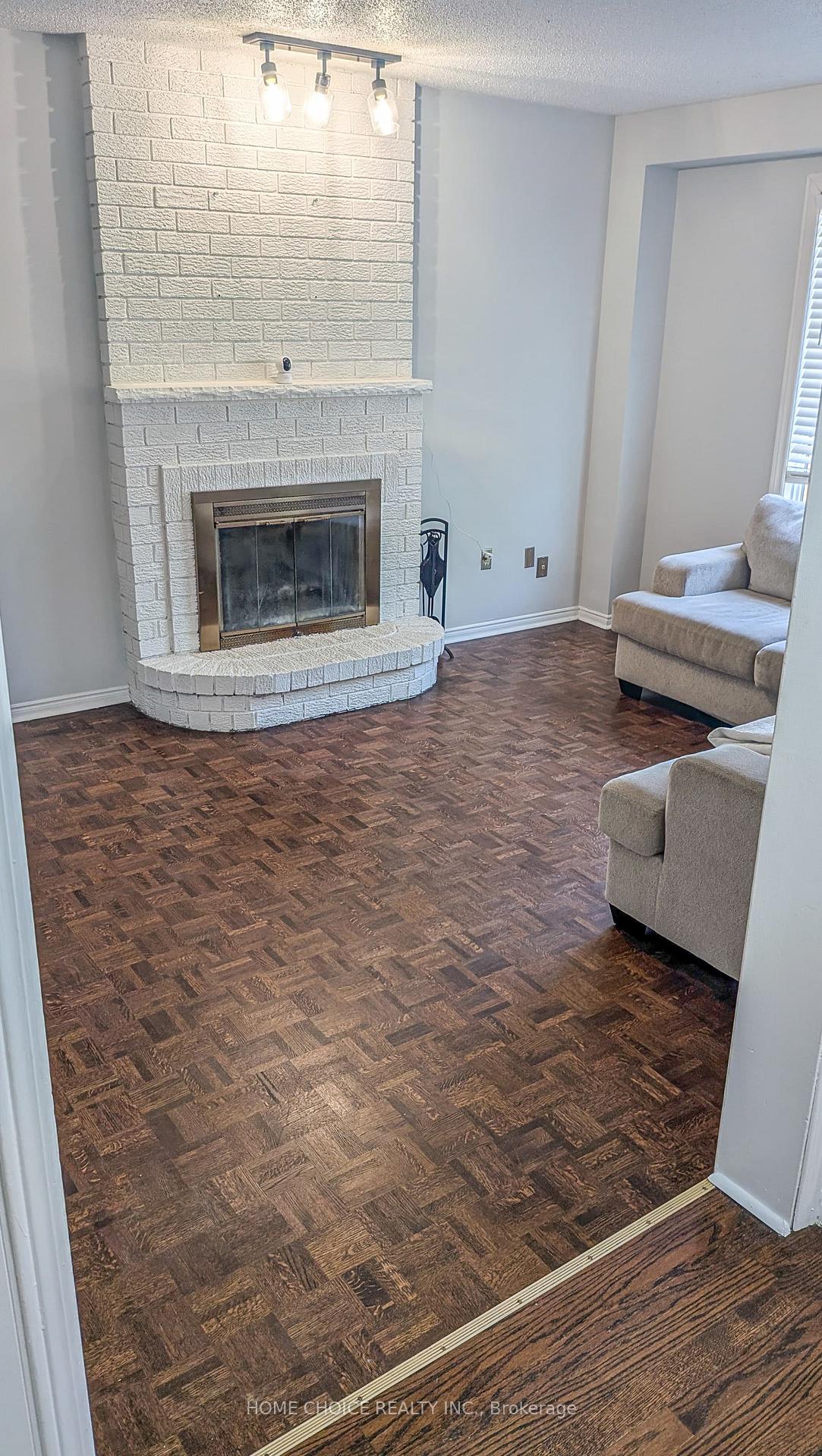 Photo 8 of 27 Doncaster Crescent, Clarington, Newcastle — HOMEH