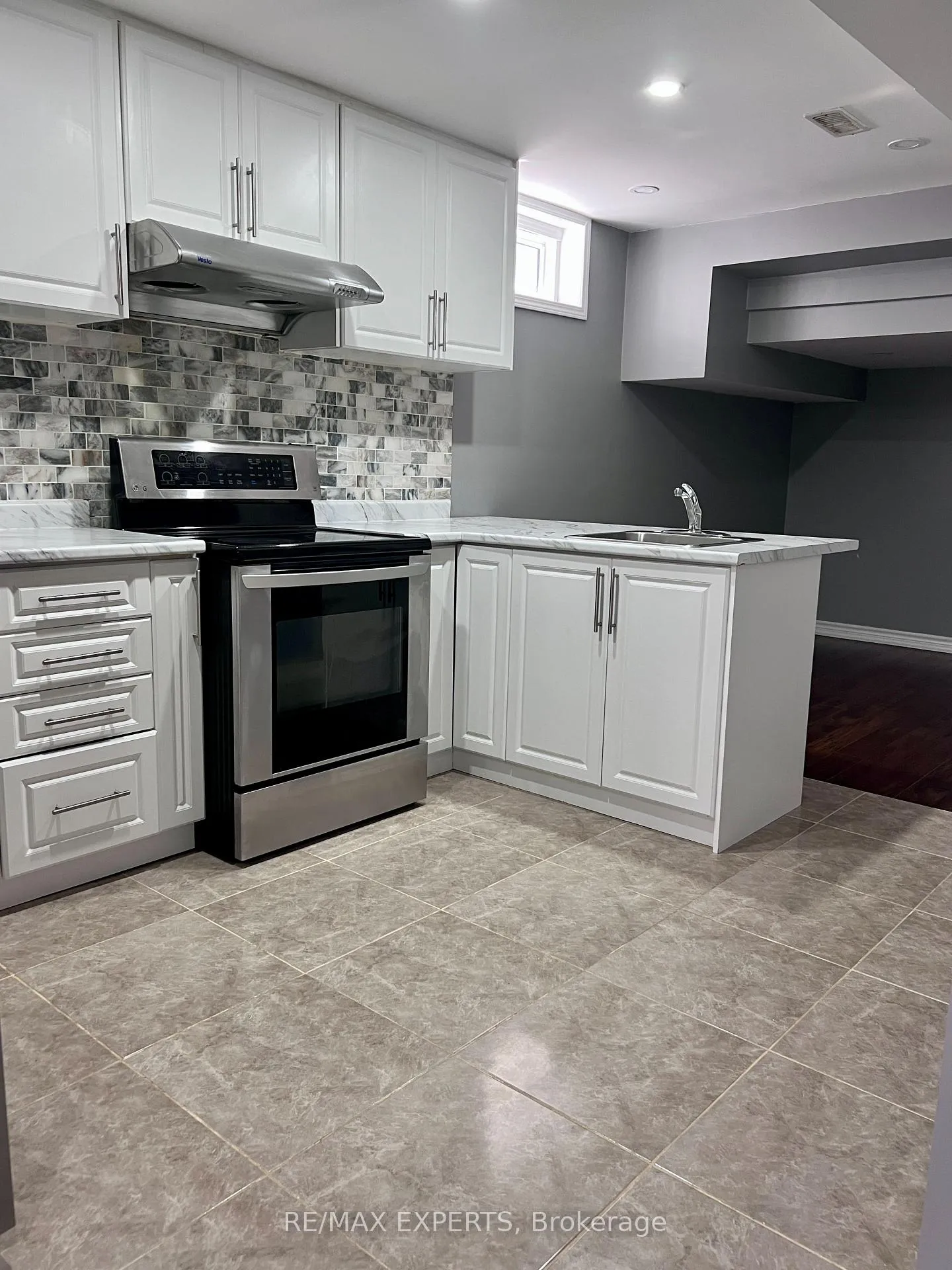 Photo 11 of Unit BSMT, 146 Elmer Adams Drive, Clarington, Courtice — HOMEH