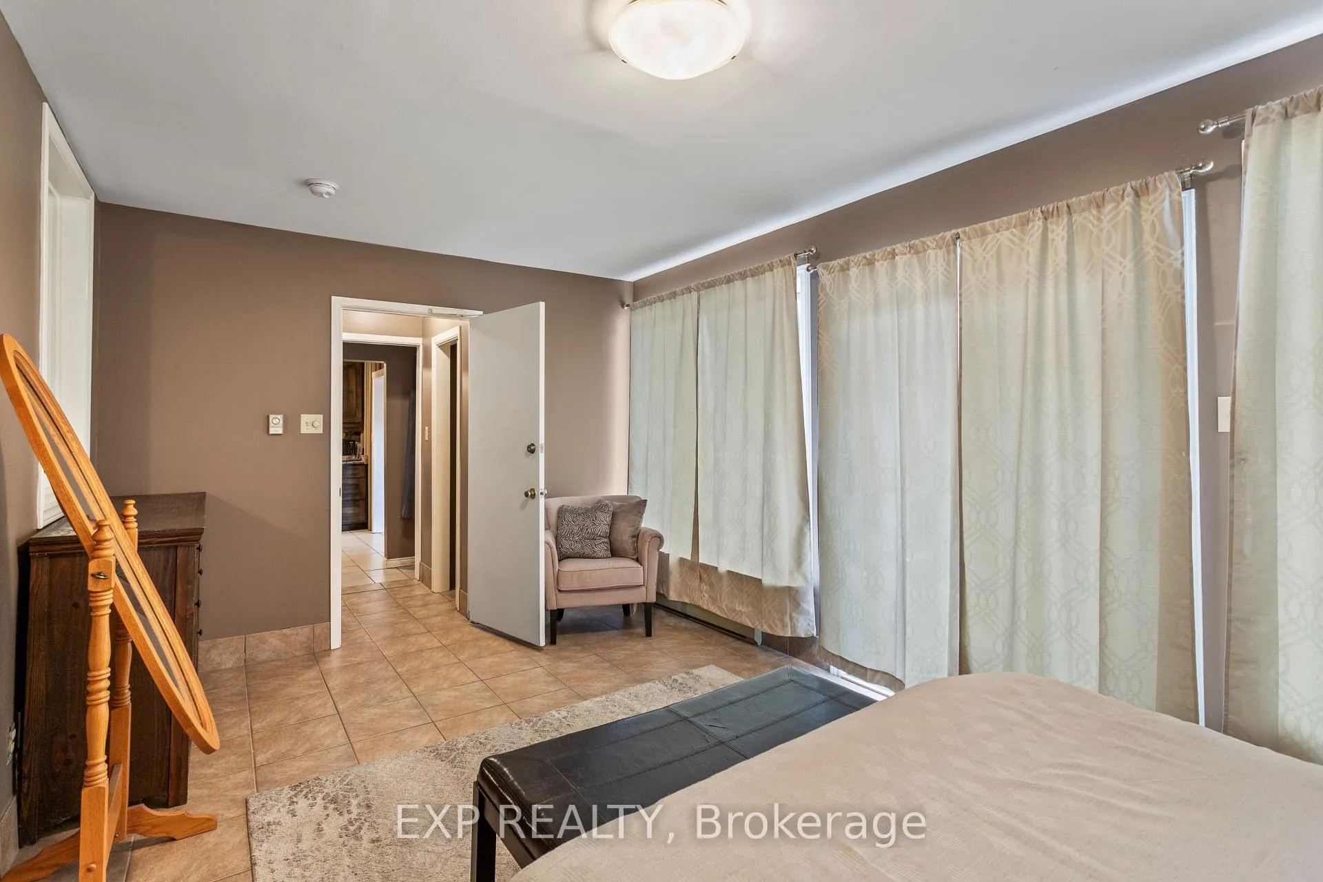 Photo 11 of Unit B, 11538 Longwoods Road, Middlesex Centre, Delaware Town — HOMEH