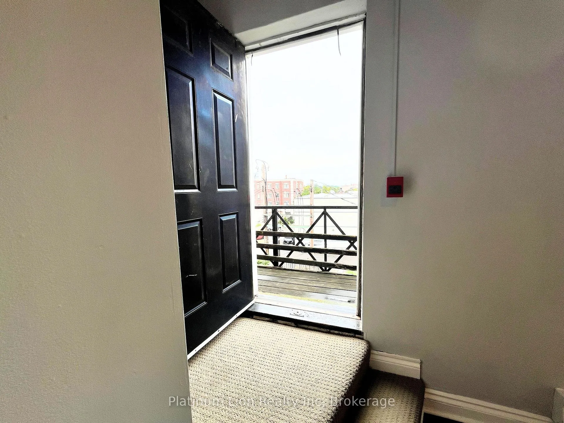 Photo 22 of Unit 4, 225 King Street E, Hamilton, Beasley — HOMEH