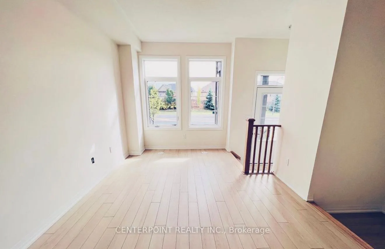 Photo 3 of 37 Carneros Way, Markham, Cedar Grove — HOMEH