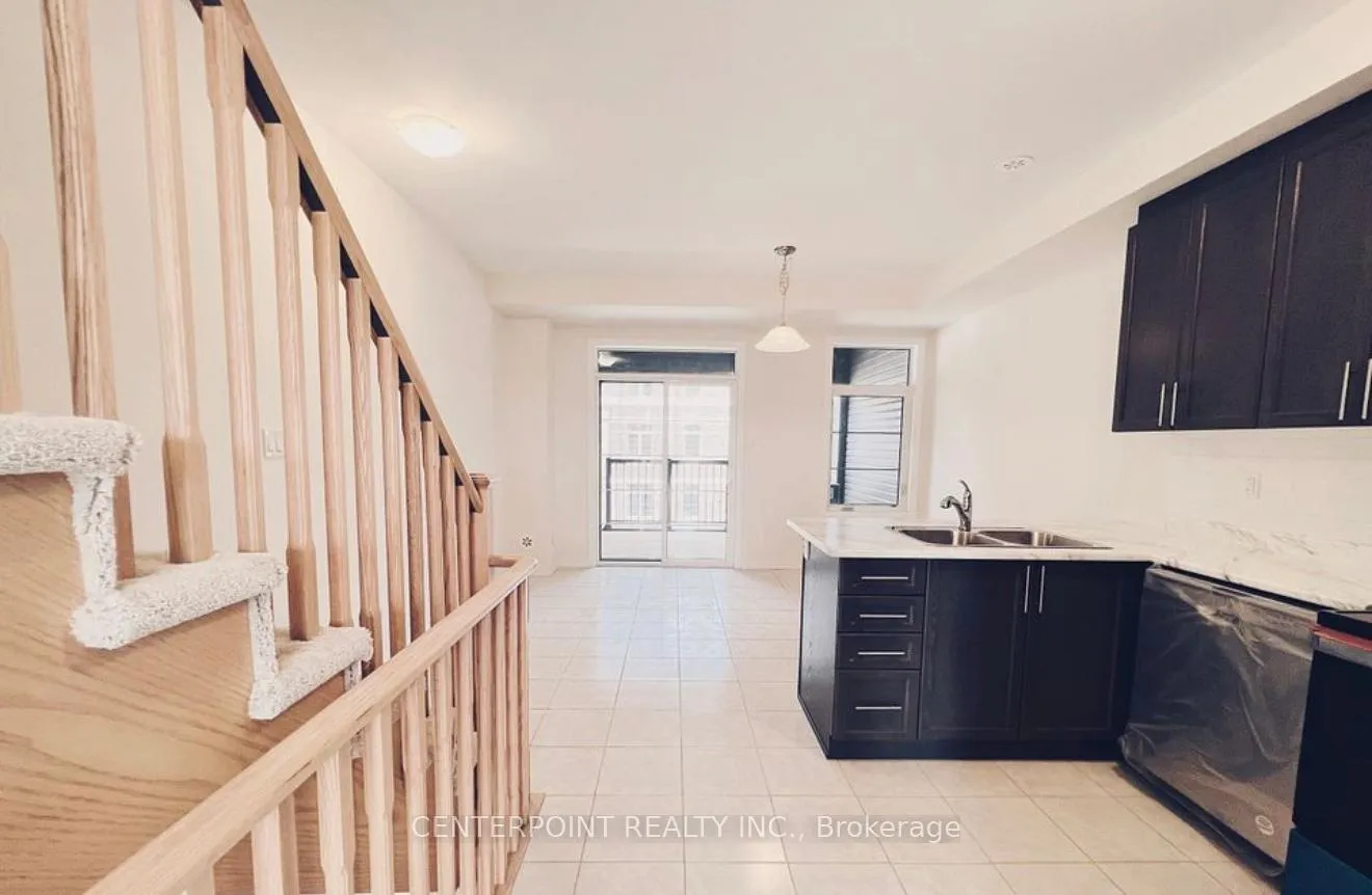 Photo 6 of 37 Carneros Way, Markham, Cedar Grove — HOMEH
