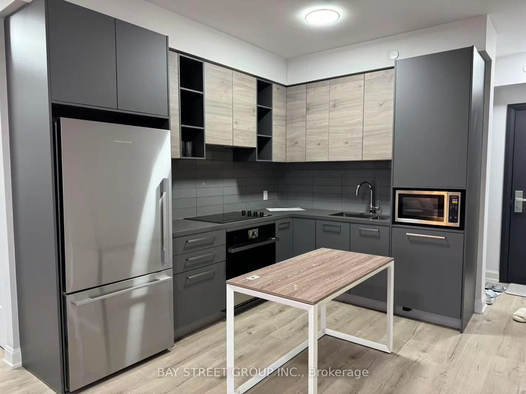 Photo 2 of Unit 602, 38 Gandhi Lane, Markham, Commerce Valley — HOMEH