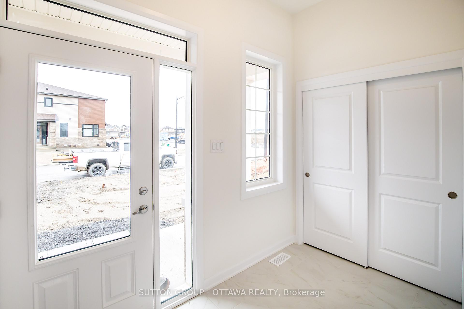 Photo 4 of 508 Edenderry Way, Ottawa, Barrhaven - Half Moon Bay — HOMEH