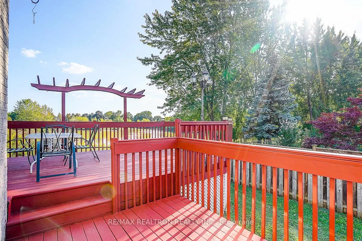 Photo 5 of 22 Alfred Paterson Drive, Markham, Greensborough — HOMEH