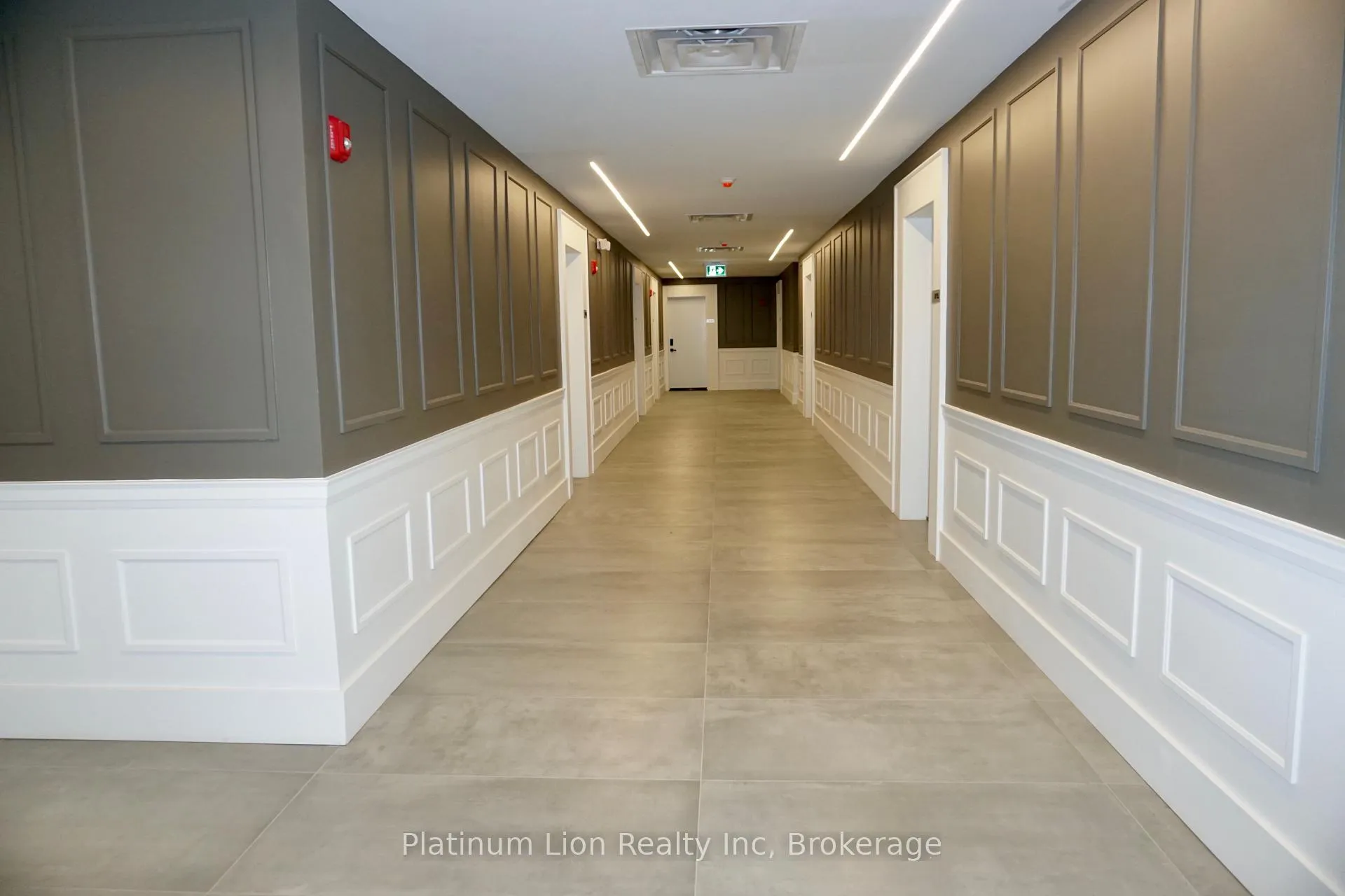 Photo 7 of Unit 13, 588 Barton Street E, Hamilton, Gibson — HOMEH