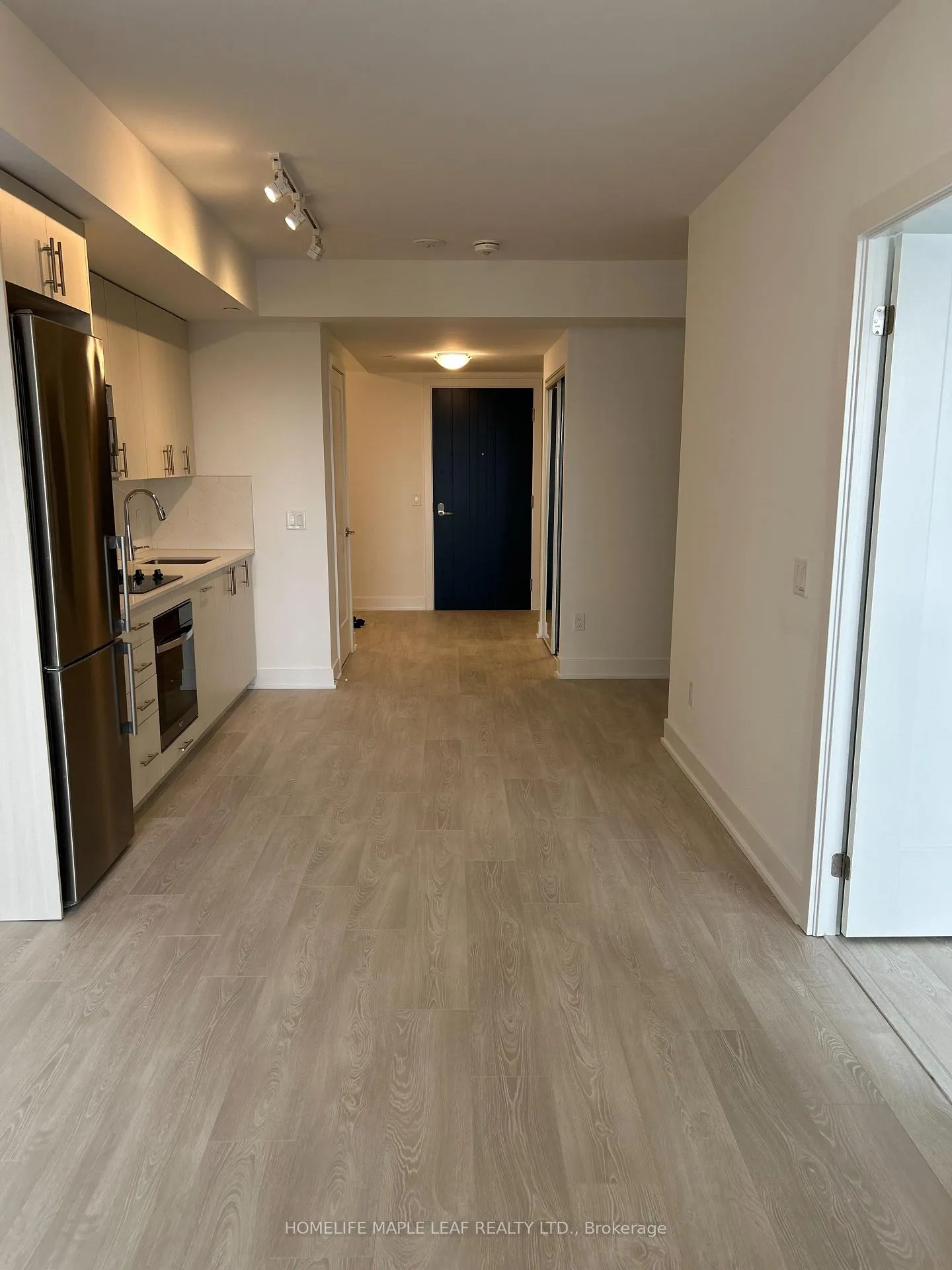Photo 15 of Unit 1012, 2545 Simcoe Street N, Oshawa, Windfields — HOMEH