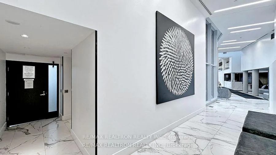 Photo 10 of Unit 3101, 2916 Highway 7, Vaughan, Concord — HOMEH