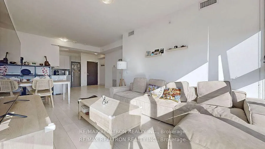 Photo 15 of Unit 3101, 2916 Highway 7, Vaughan, Concord — HOMEH