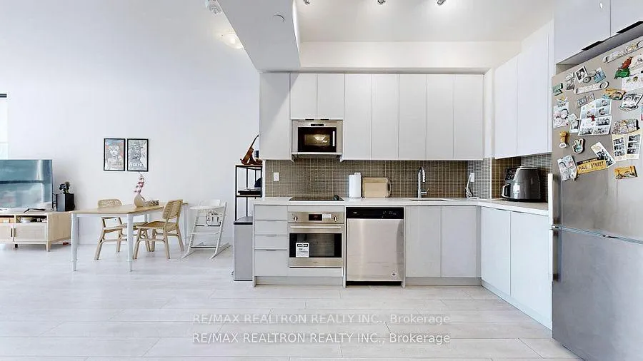 Photo 17 of Unit 3101, 2916 Highway 7, Vaughan, Concord — HOMEH
