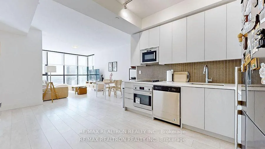 Photo 21 of Unit 3101, 2916 Highway 7, Vaughan, Concord — HOMEH