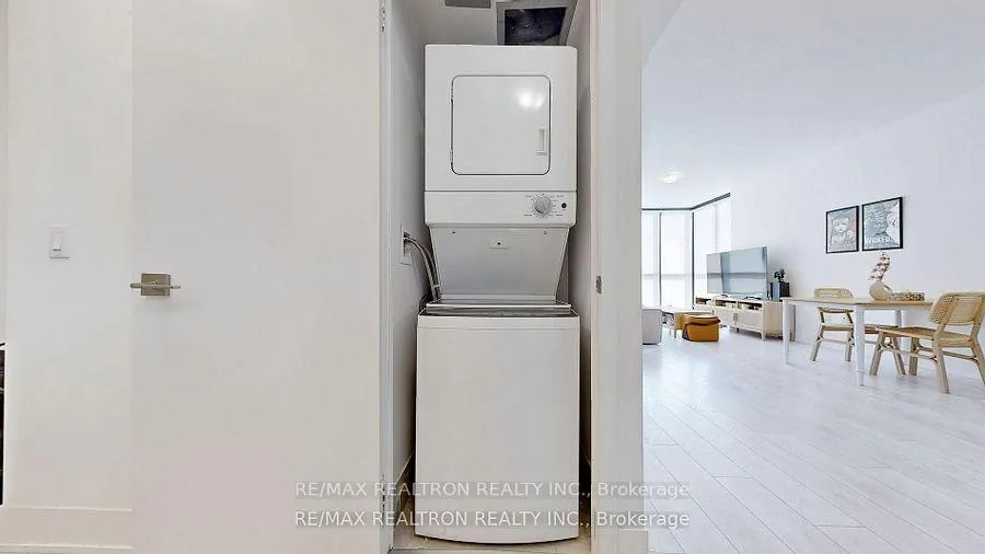 Photo 35 of Unit 3101, 2916 Highway 7, Vaughan, Concord — HOMEH