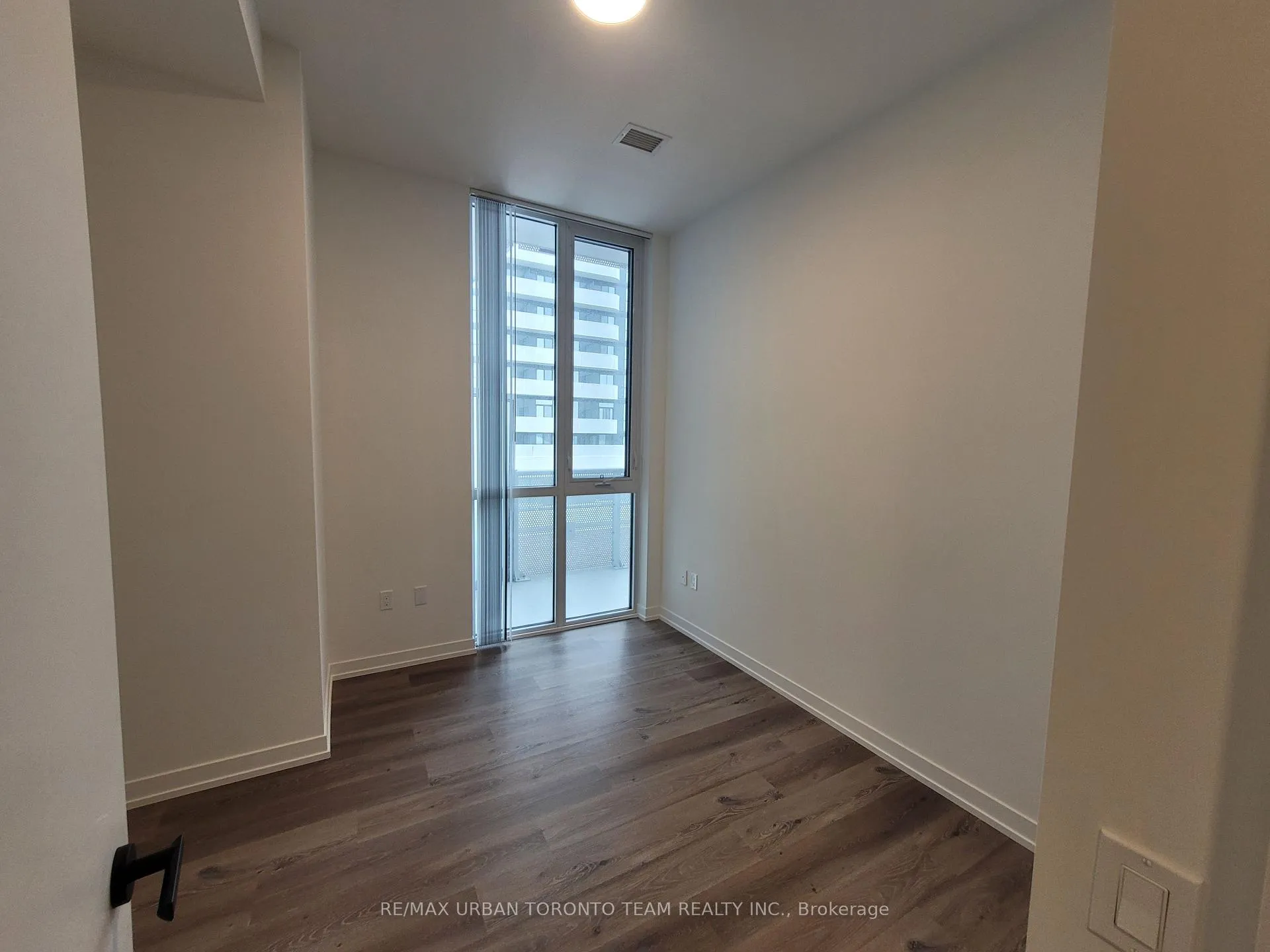 Photo 6 of Unit 607, 225 Commerce St Street, Vaughan, Vaughan Corporate Centre — HOMEH