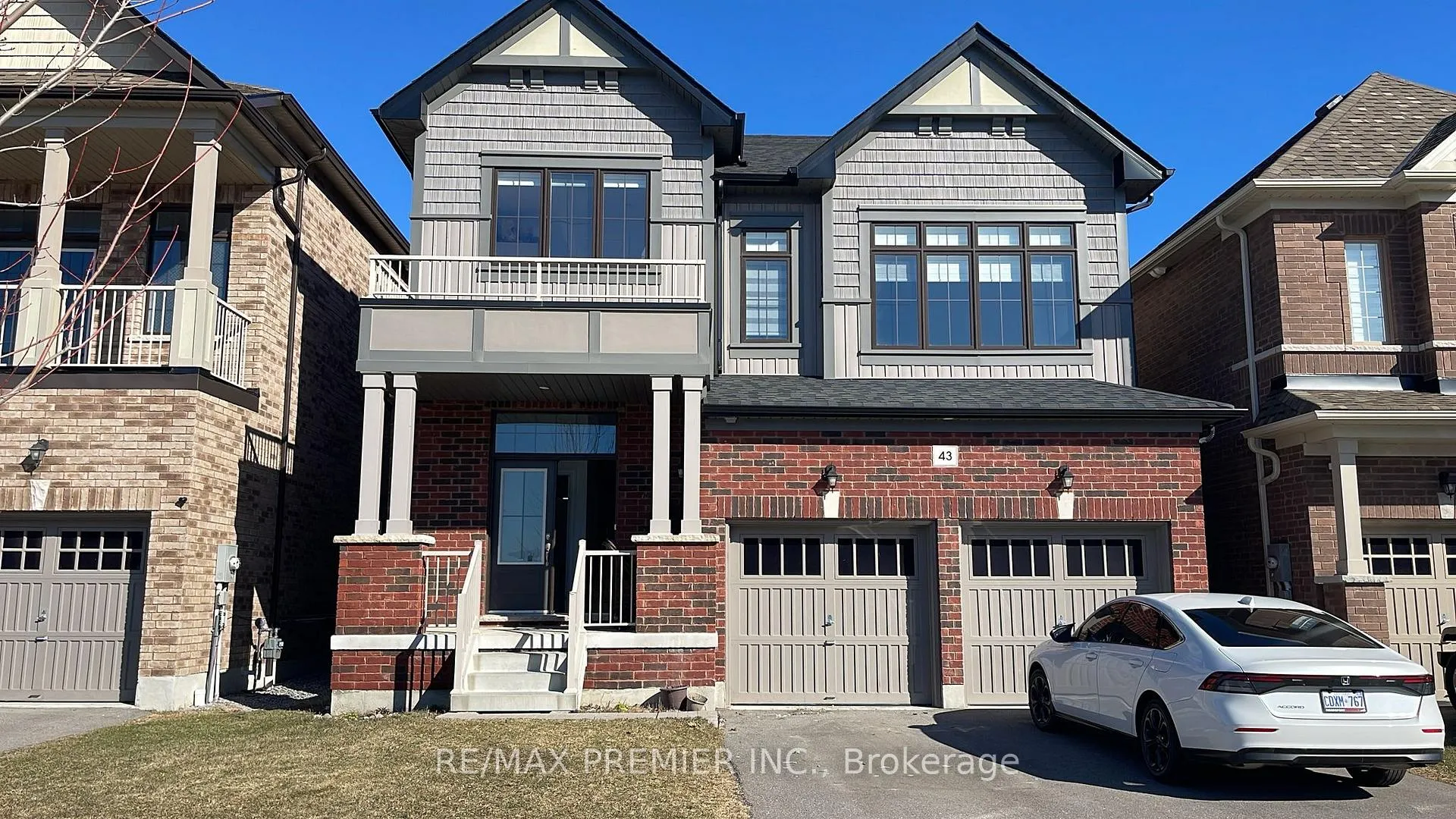 Photo 1 of 43 Crombie Street, Clarington, Bowmanville — HOMEH