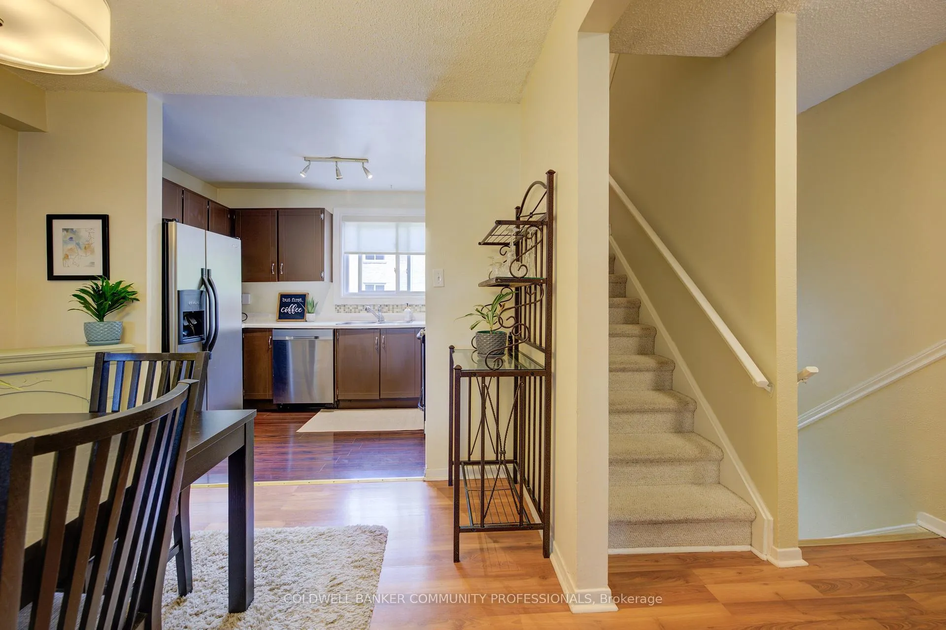 Photo 6 of Unit 4, 95 Fonthill Road, Hamilton, Fessenden — HOMEH