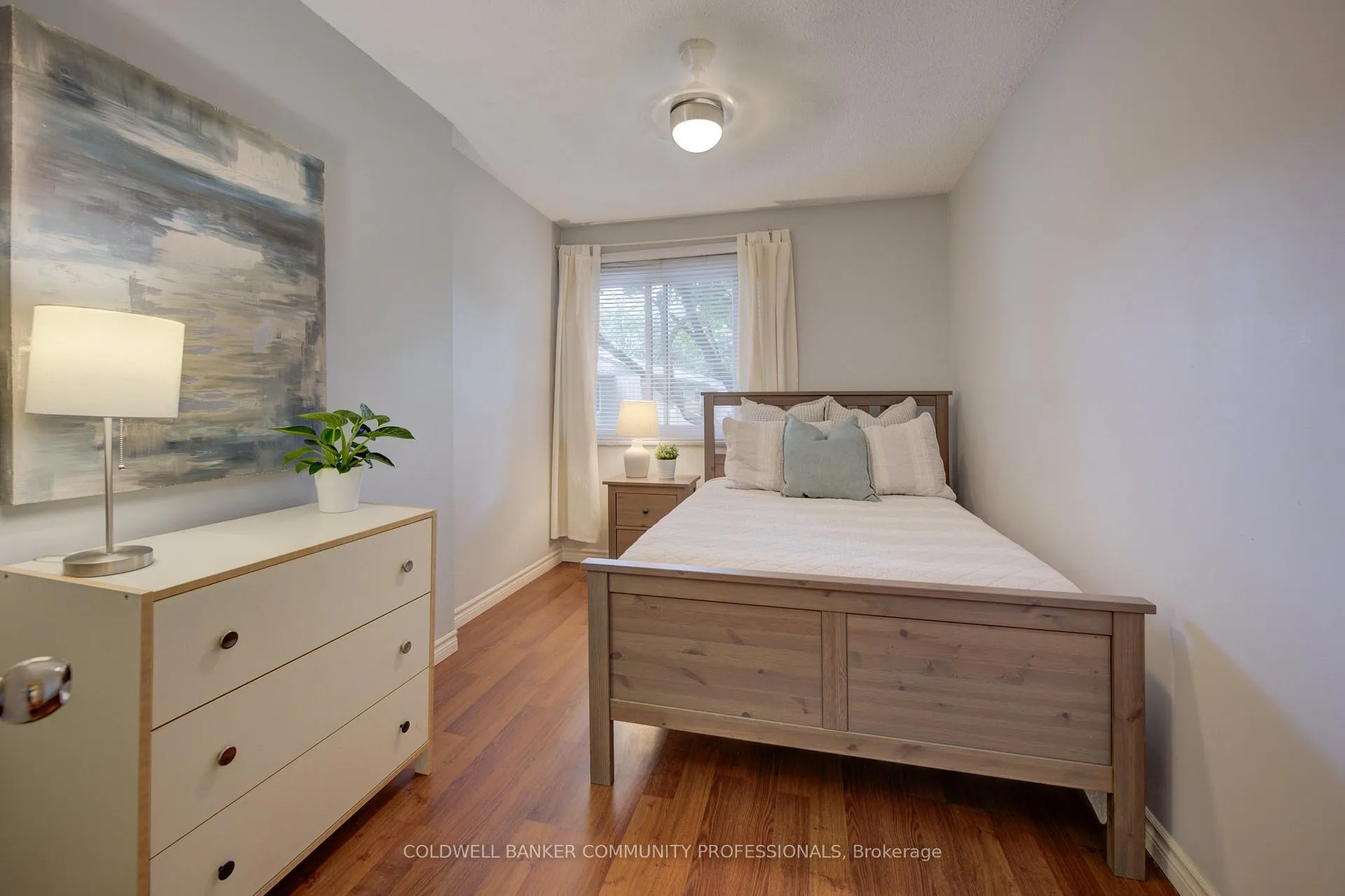 Photo 17 of Unit 4, 95 Fonthill Road, Hamilton, Fessenden — HOMEH