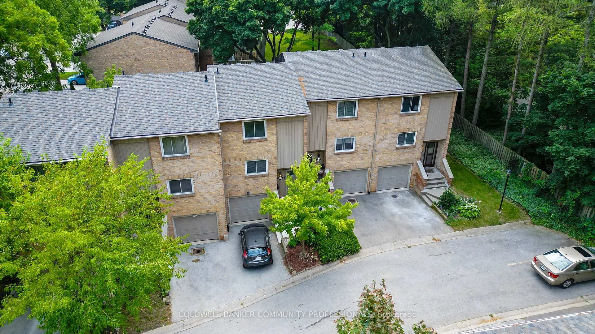 Photo 36 of Unit 4, 95 Fonthill Road, Hamilton, Fessenden — HOMEH