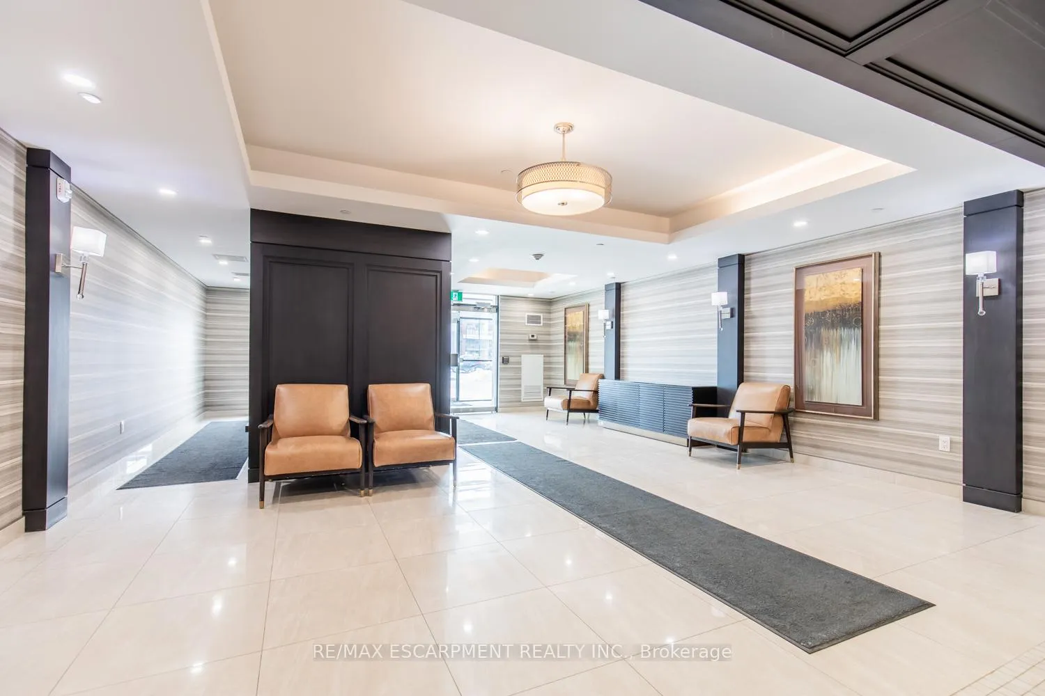 Photo 2 of Unit 510, 125 Shoreview Place, Hamilton, Stoney Creek — HOMEH