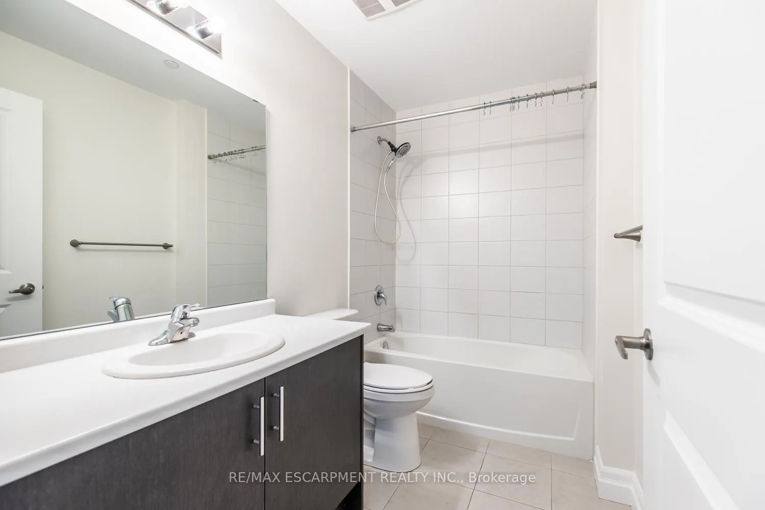 Photo 25 of Unit 510, 125 Shoreview Place, Hamilton, Stoney Creek — HOMEH