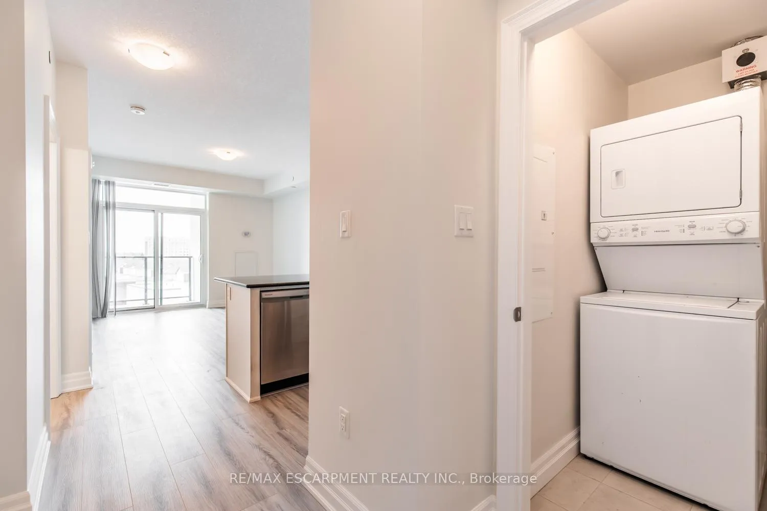 Photo 26 of Unit 510, 125 Shoreview Place, Hamilton, Stoney Creek — HOMEH