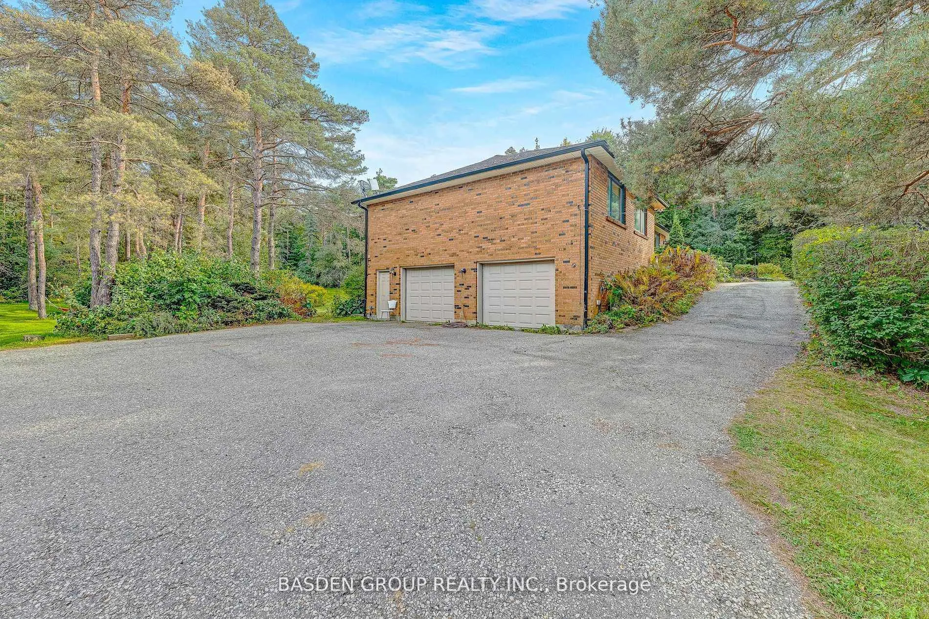 Photo 35 of 6901 Castlederg Side Road, Caledon, Rural Caledon — HOMEH