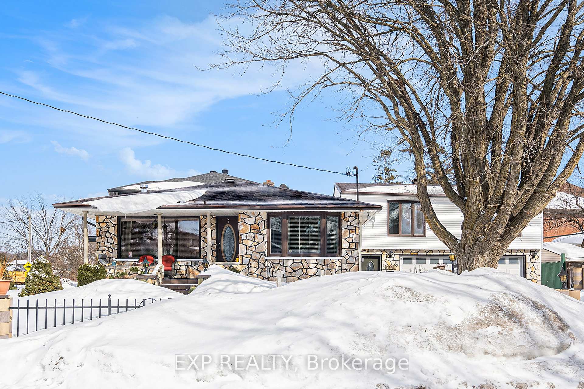 Photo 2 of 3839 Sixth Street, Ottawa, Blossom Park/Leitrim — HOMEH