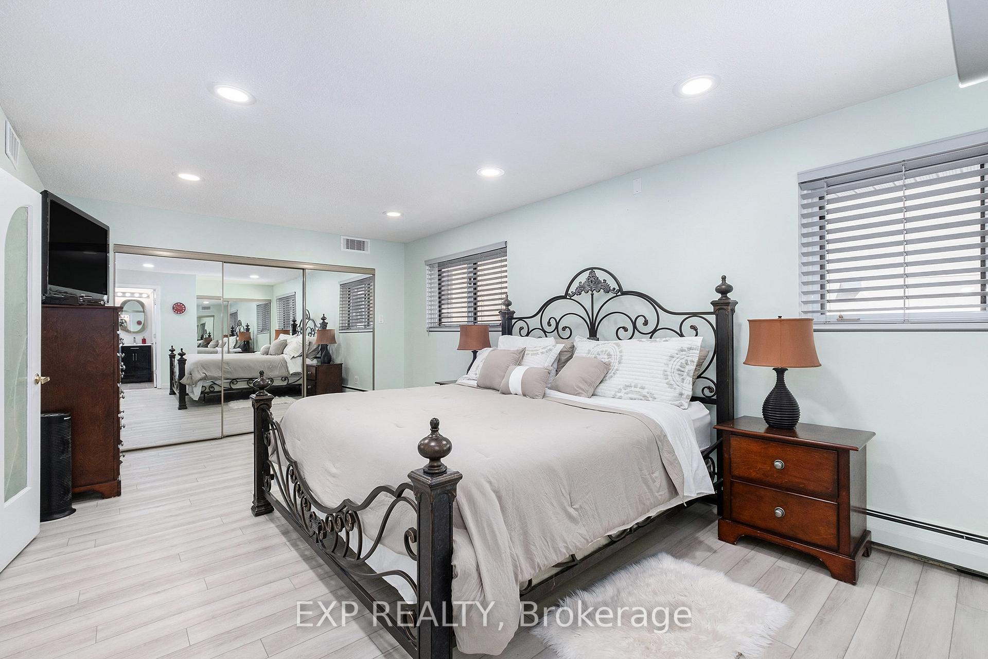 Photo 12 of 3839 Sixth Street, Ottawa, Blossom Park/Leitrim — HOMEH