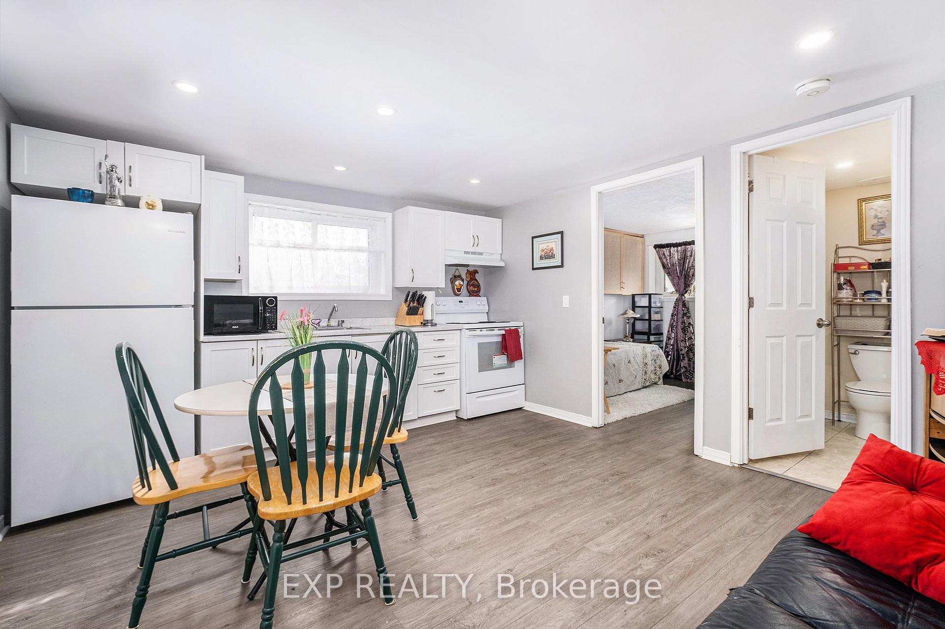 Photo 23 of 3839 Sixth Street, Ottawa, Blossom Park/Leitrim — HOMEH
