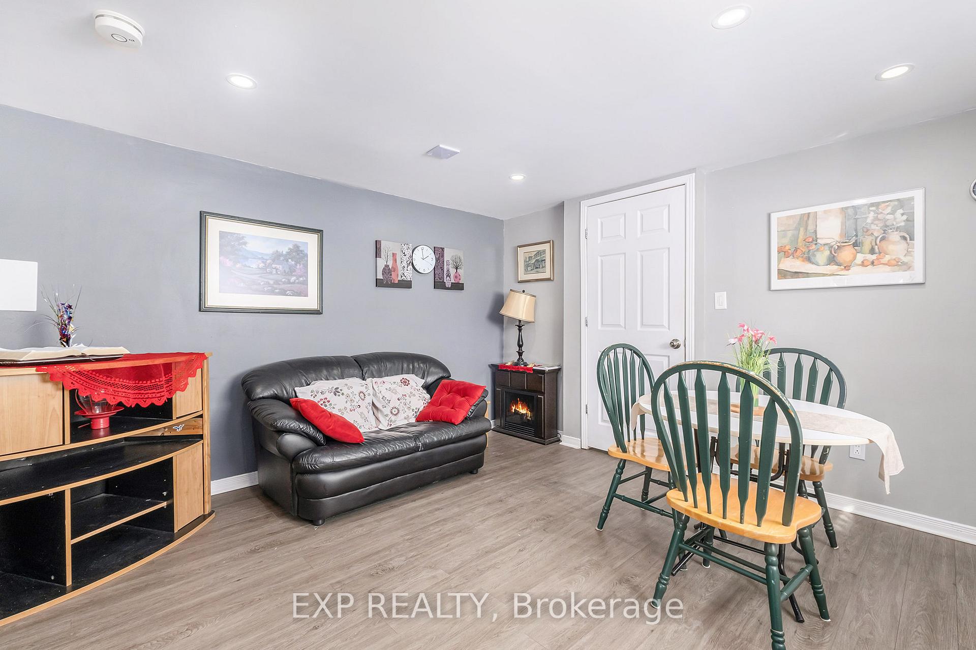 Photo 24 of 3839 Sixth Street, Ottawa, Blossom Park/Leitrim — HOMEH