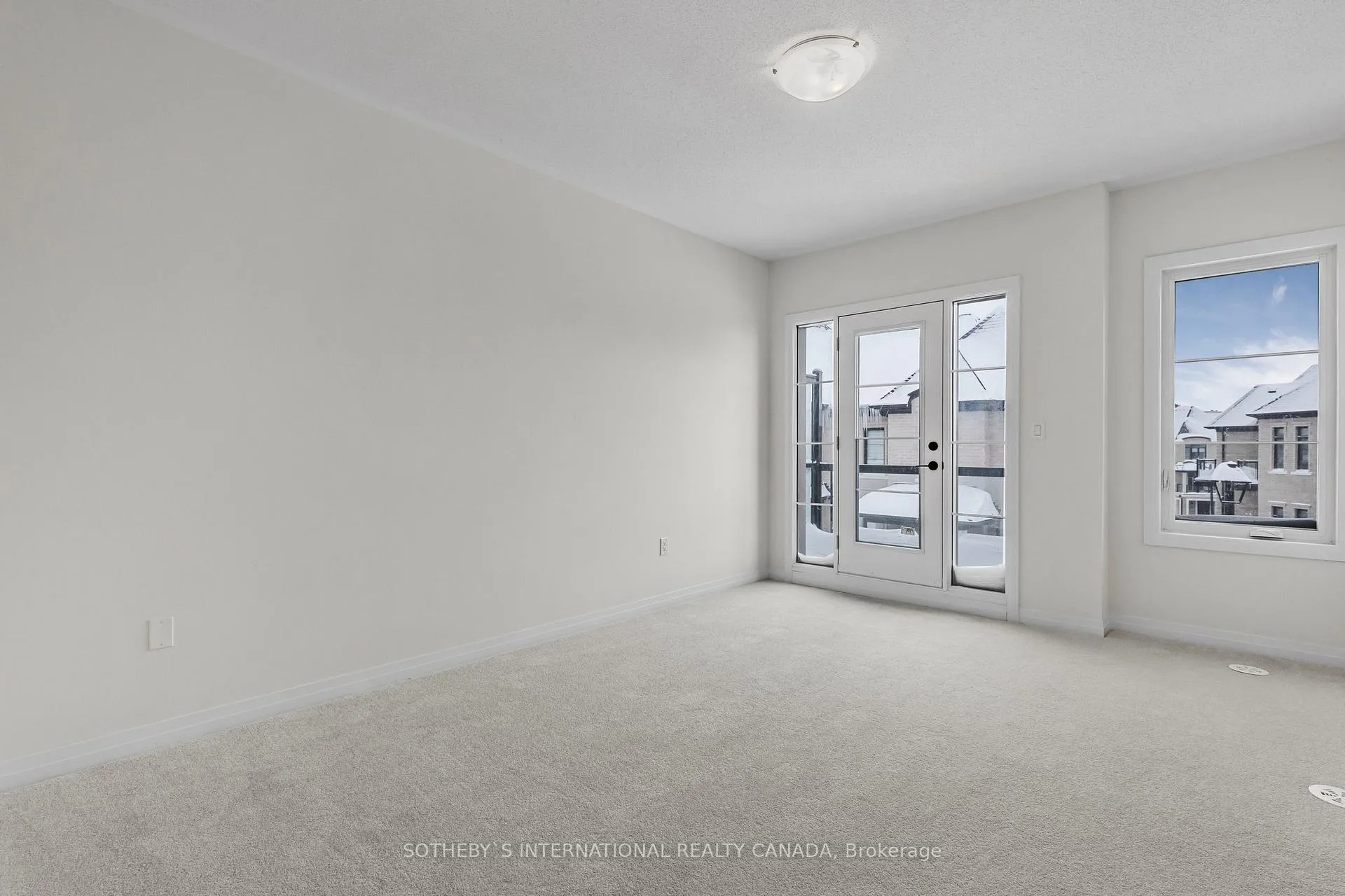 Photo 16 of 126 De La Roche Drive, Vaughan, Vellore Village — HOMEH