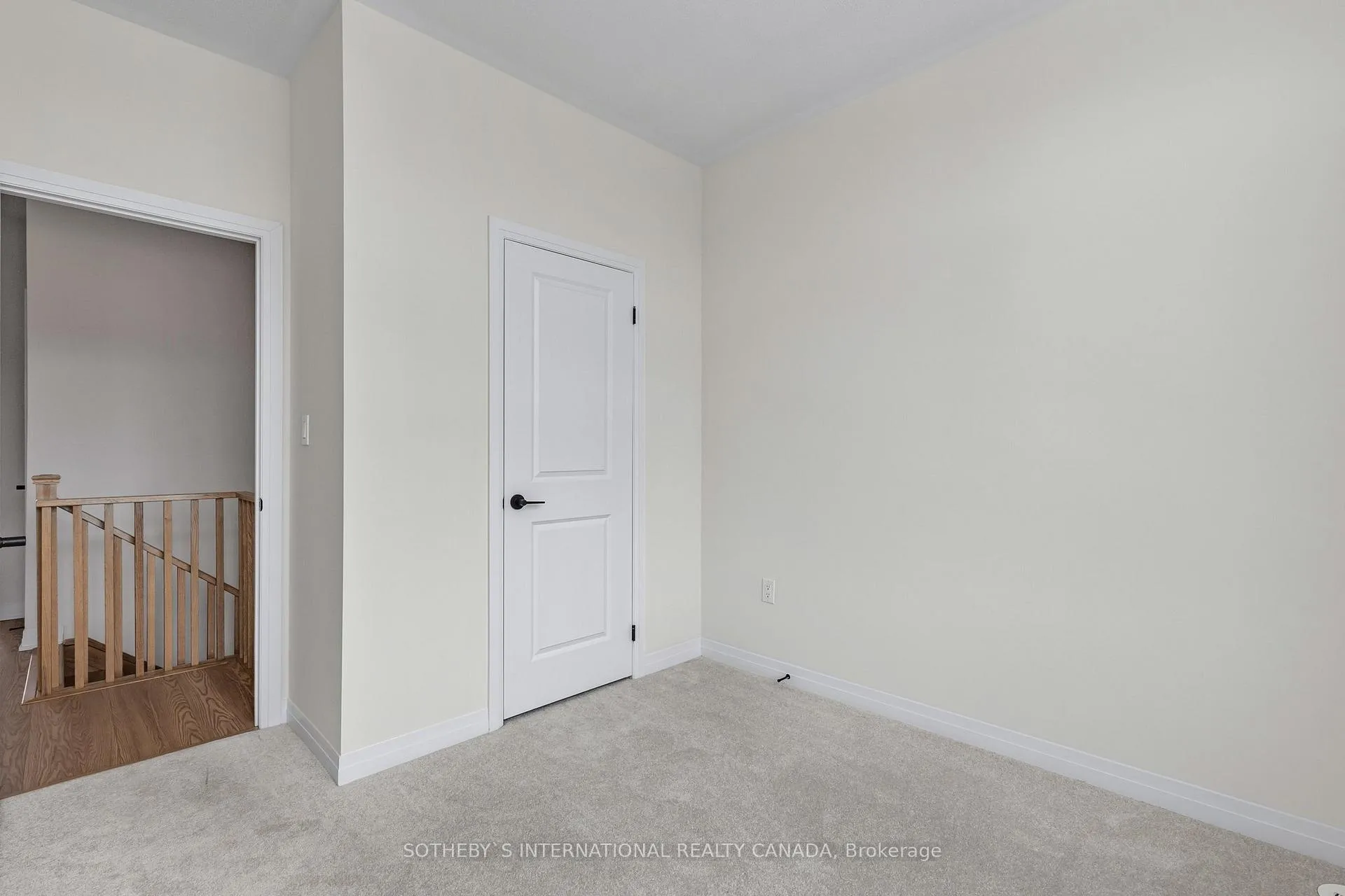 Photo 23 of 126 De La Roche Drive, Vaughan, Vellore Village — HOMEH
