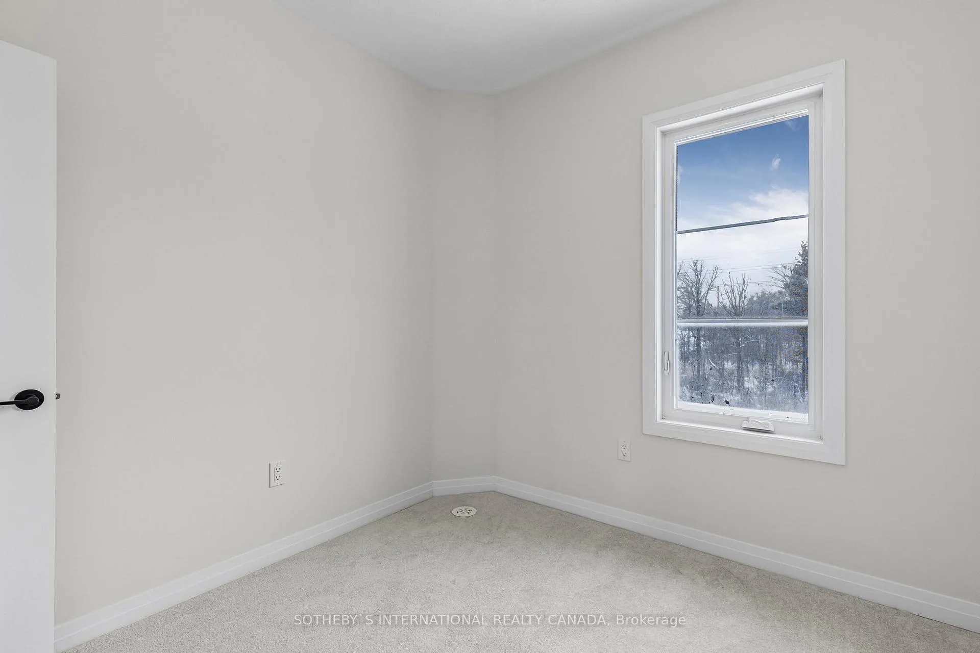 Photo 24 of 126 De La Roche Drive, Vaughan, Vellore Village — HOMEH