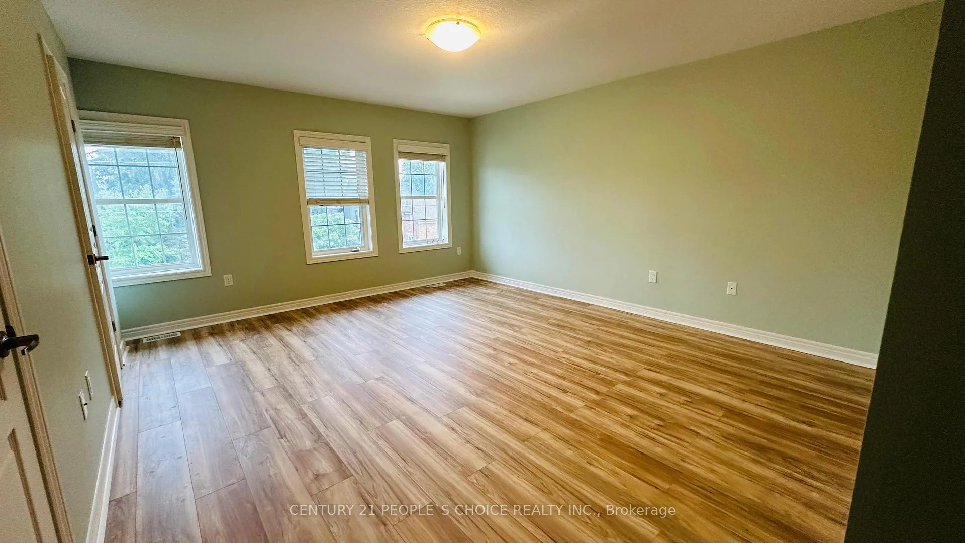 Photo 4 of 127 St Legar Street, Kitchener, Pioneer Park — HOMEH