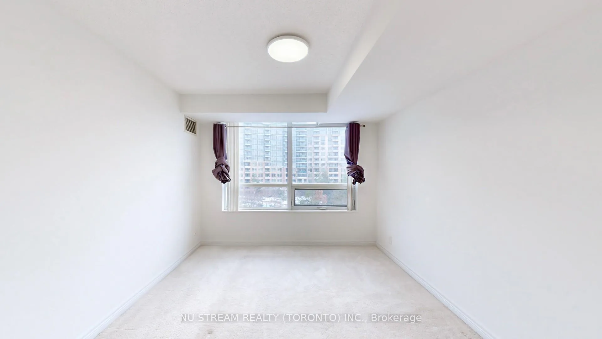 Photo 12 of Unit 610, 33 Cox Boulevard, Markham, Unionville — HOMEH