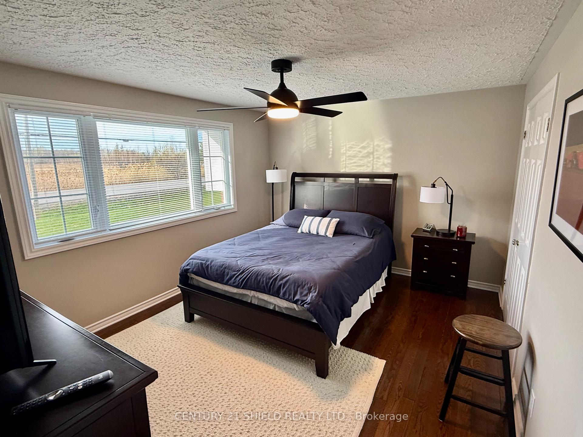 Photo 13 of 910 Tollgate Road W, Cornwall — HOMEH