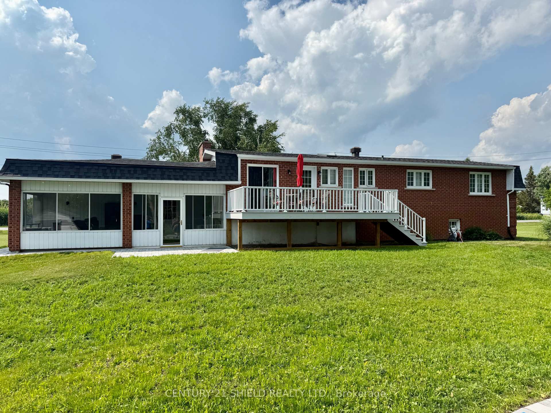 Photo 27 of 910 Tollgate Road W, Cornwall — HOMEH
