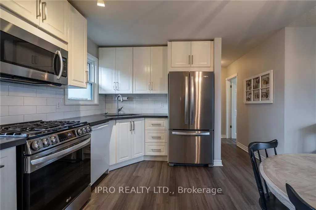 Photo 10 of 36 Inchlee Drive, Hamilton, Hill Park — HOMEH